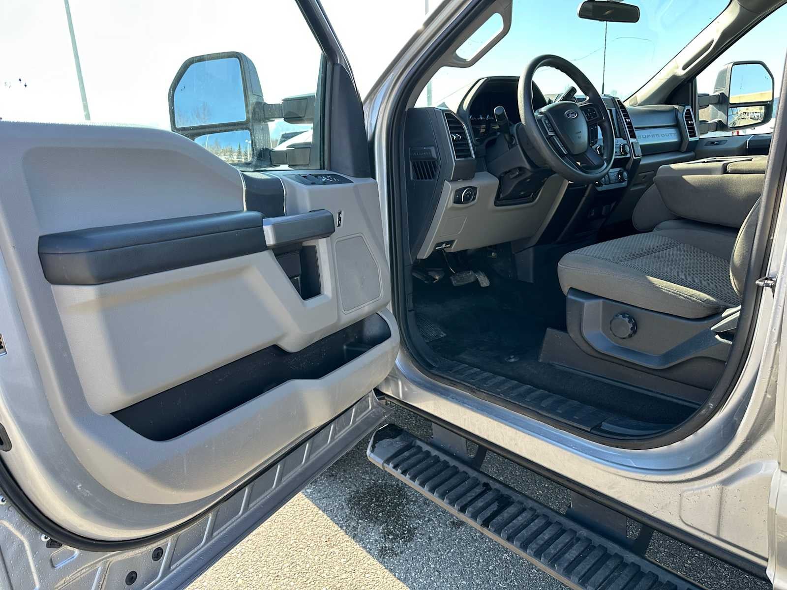 2022 Ford Super Duty F-250 SRW XL