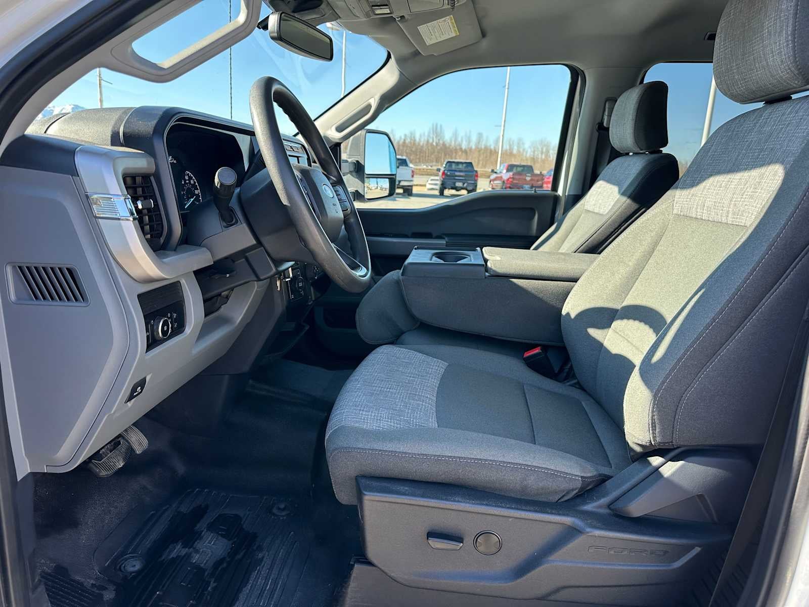 2023 Ford Super Duty F-350 SRW XL