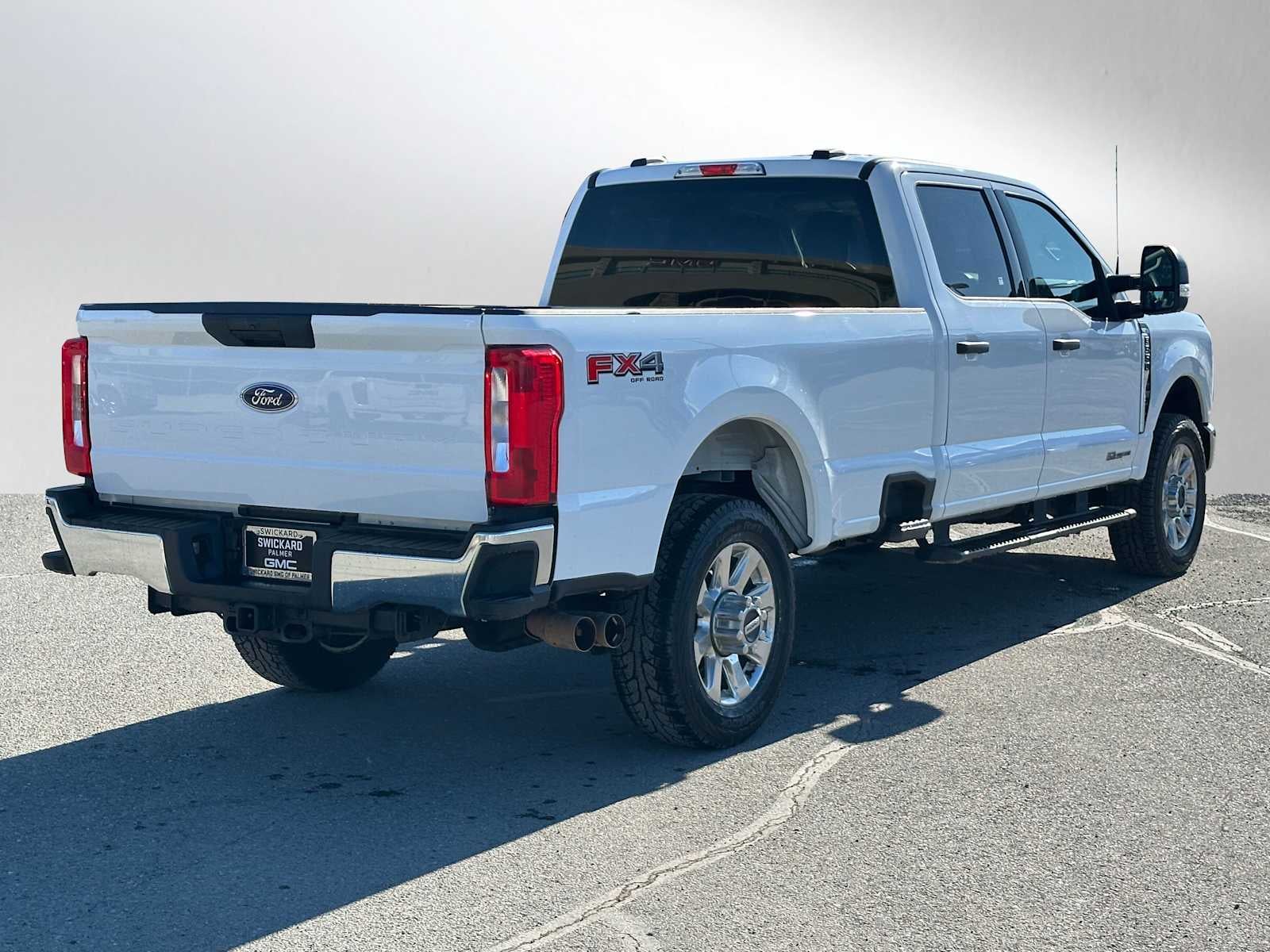 2023 Ford Super Duty F-350 SRW XL
