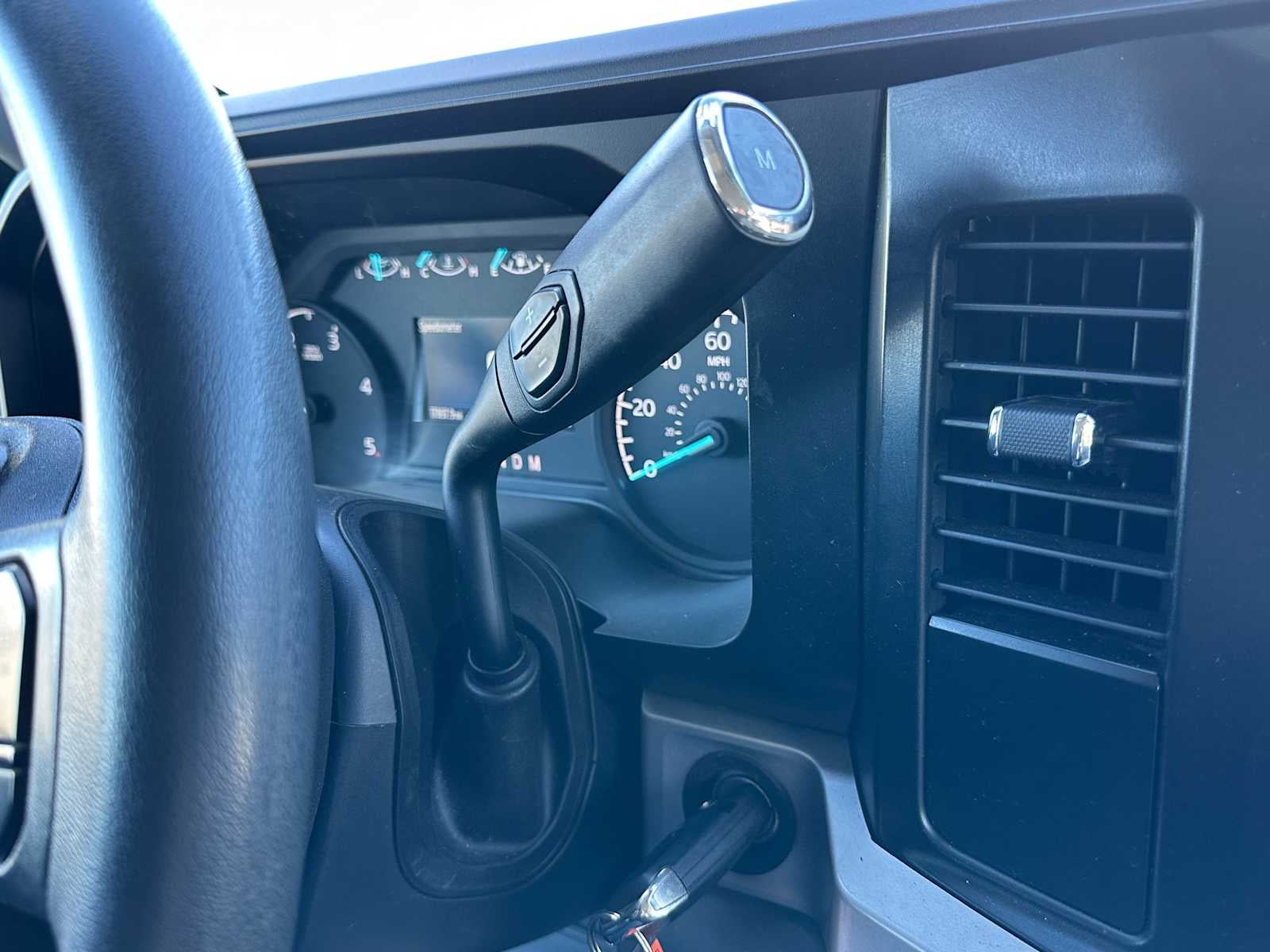 2023 Ford Super Duty F-350 SRW XL
