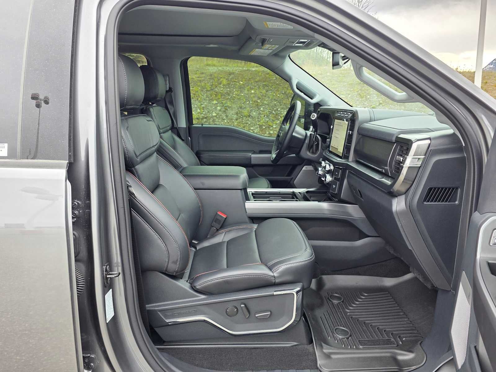 2024 Ford Super Duty F-350 SRW XL