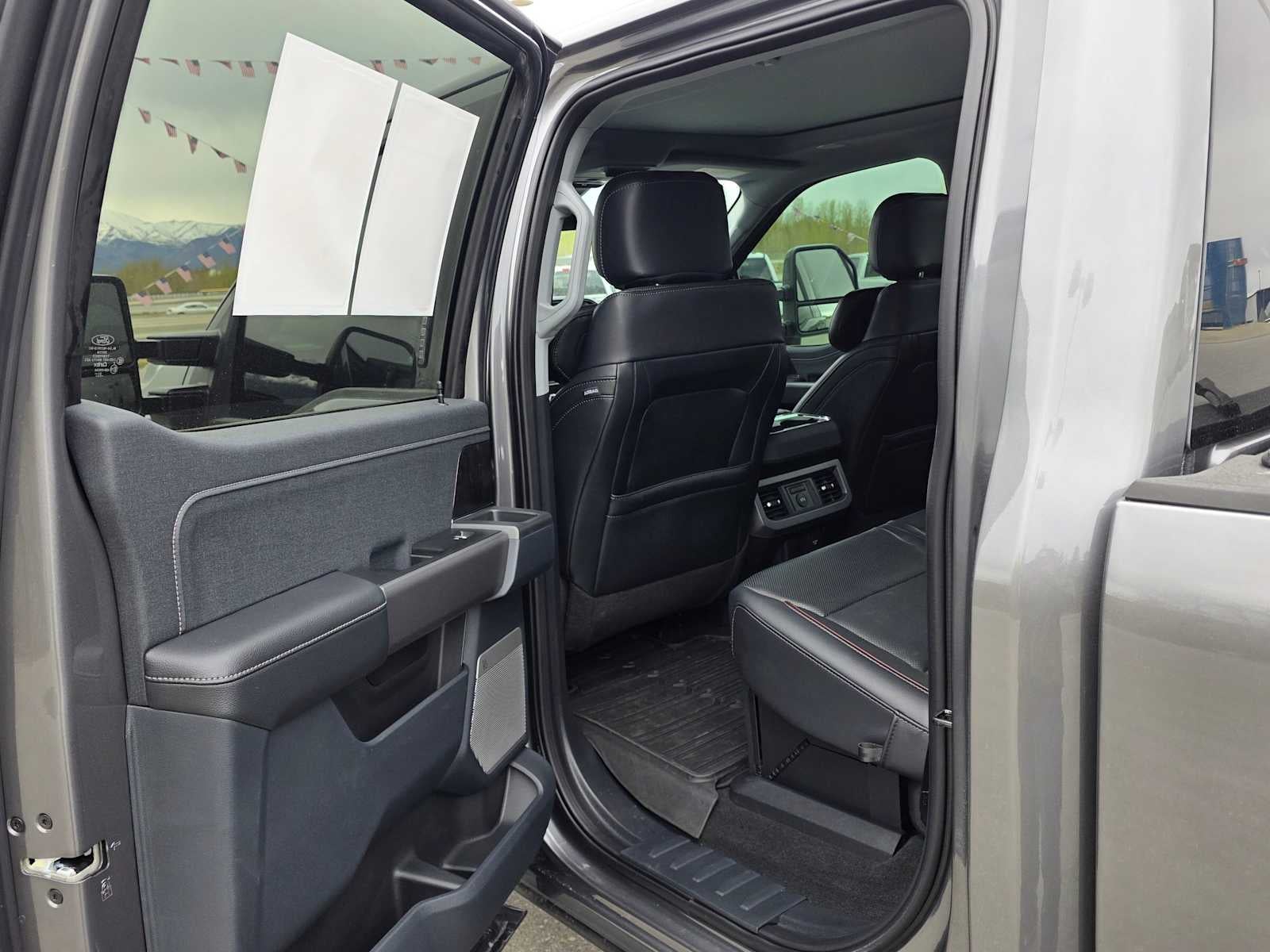 2024 Ford Super Duty F-350 SRW XL