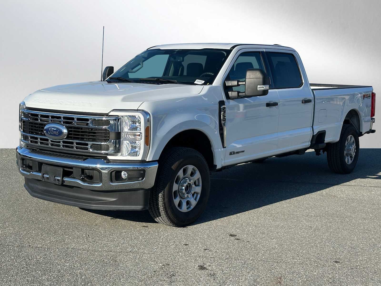 2023 Ford Super Duty F-350 SRW XL
