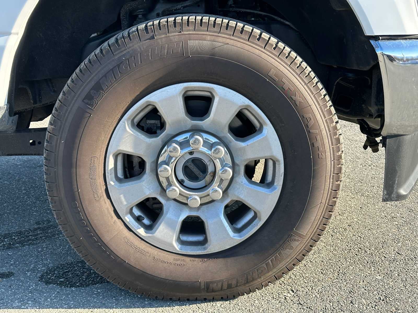 2023 Ford Super Duty F-350 SRW XL
