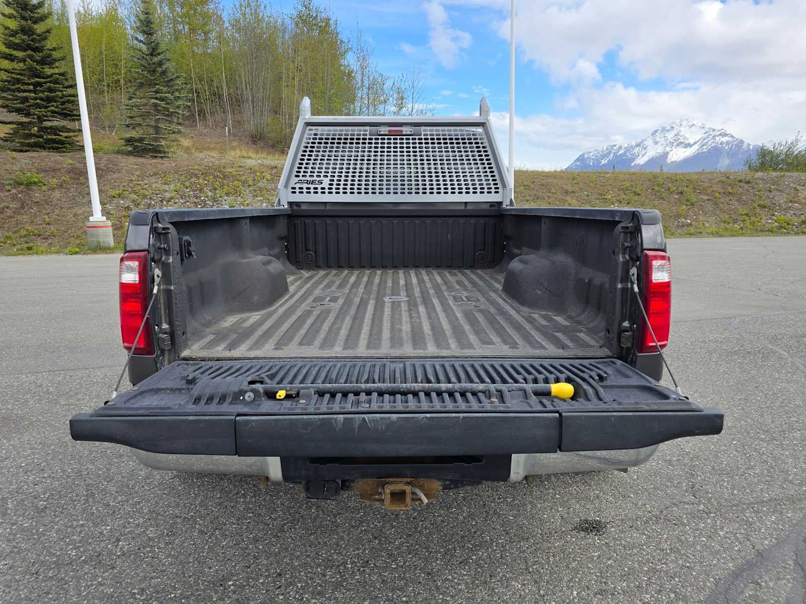 2015 Ford Super Duty F-350 DRW Lariat