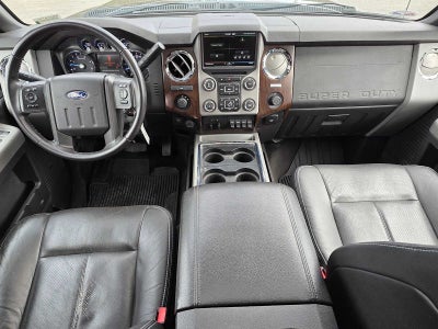2015 Ford Super Duty F-350 DRW Lariat