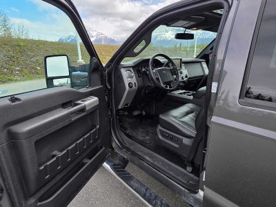 2015 Ford Super Duty F-350 DRW Lariat