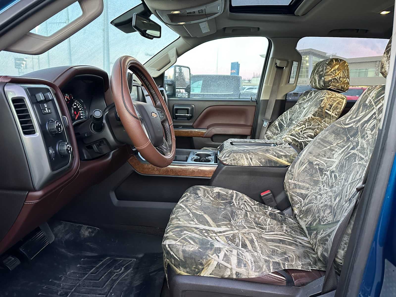 2015 Chevrolet Silverado 3500 HD High Country