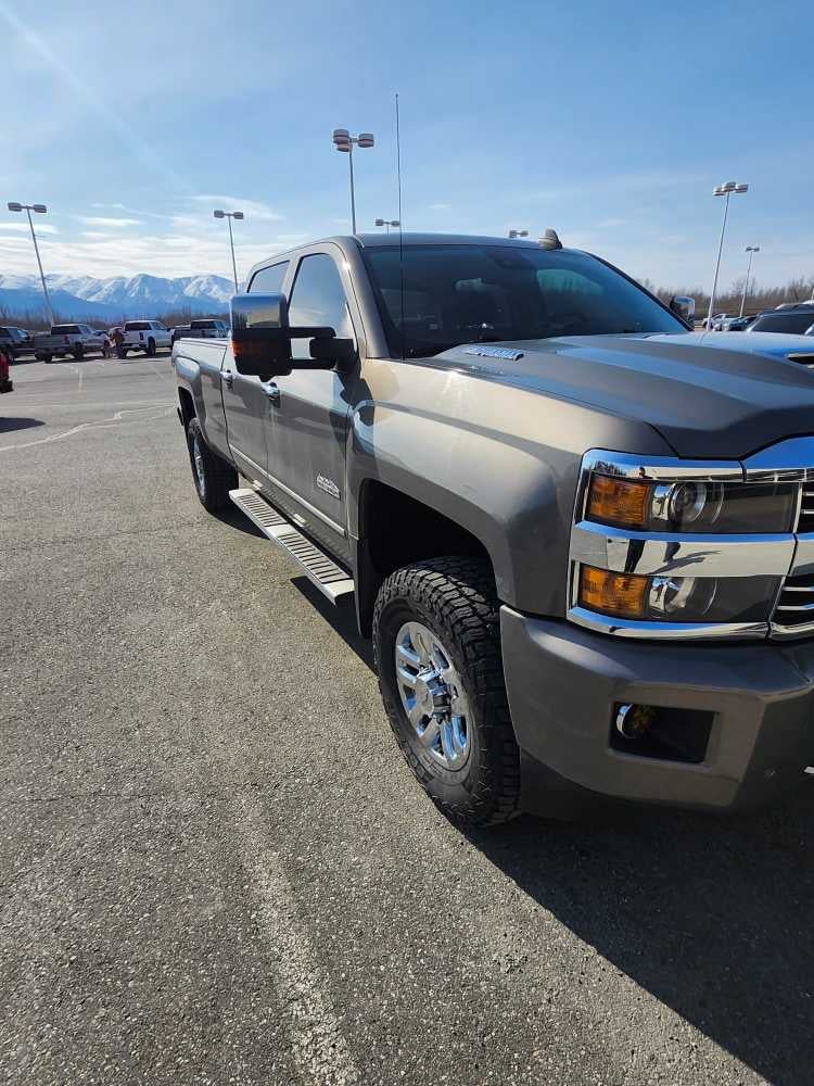 2017 Chevrolet Silverado 3500 HD High Country