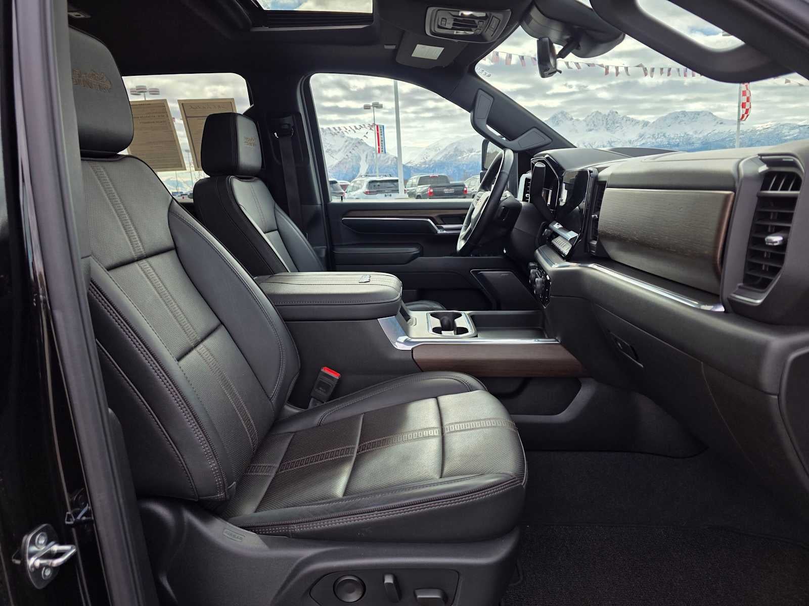 2024 Chevrolet Silverado 2500 HD High Country