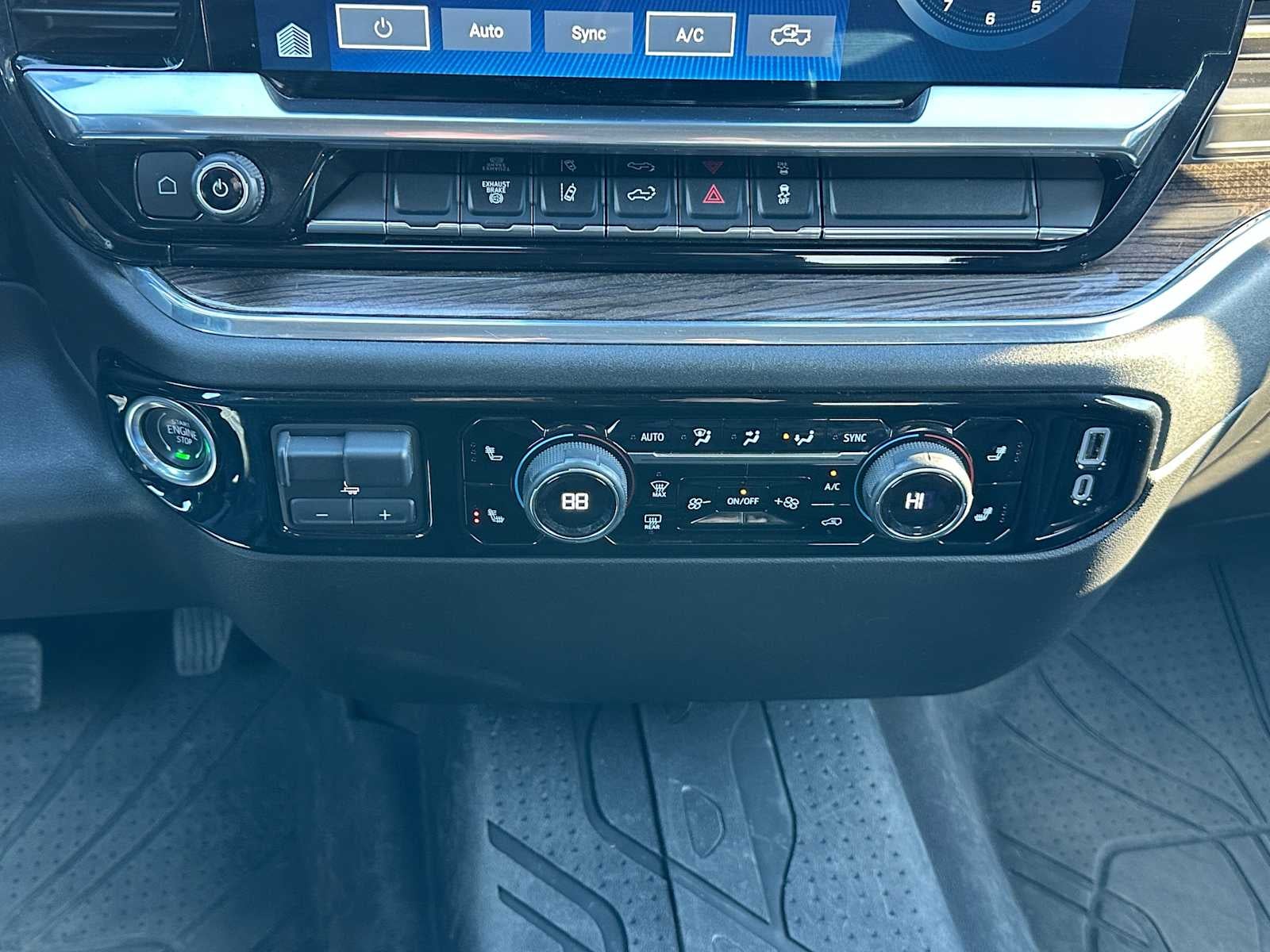 2024 Chevrolet Silverado 3500 HD LT DRW