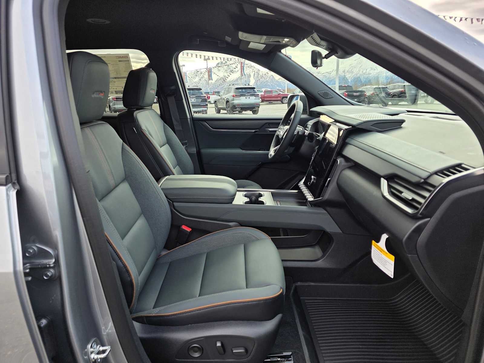 2026 GMC Acadia AT4