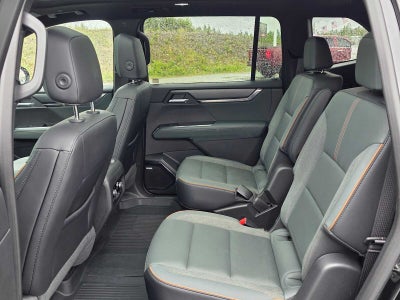 2025 GMC Acadia AT4