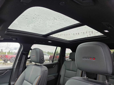 2025 GMC Acadia AT4