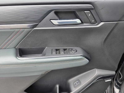 2025 GMC Acadia AT4