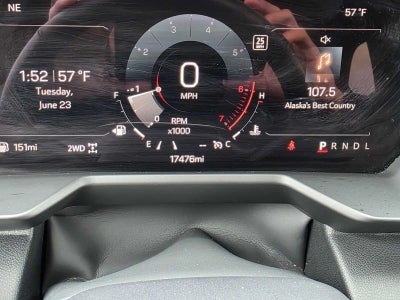 2025 GMC Acadia AT4