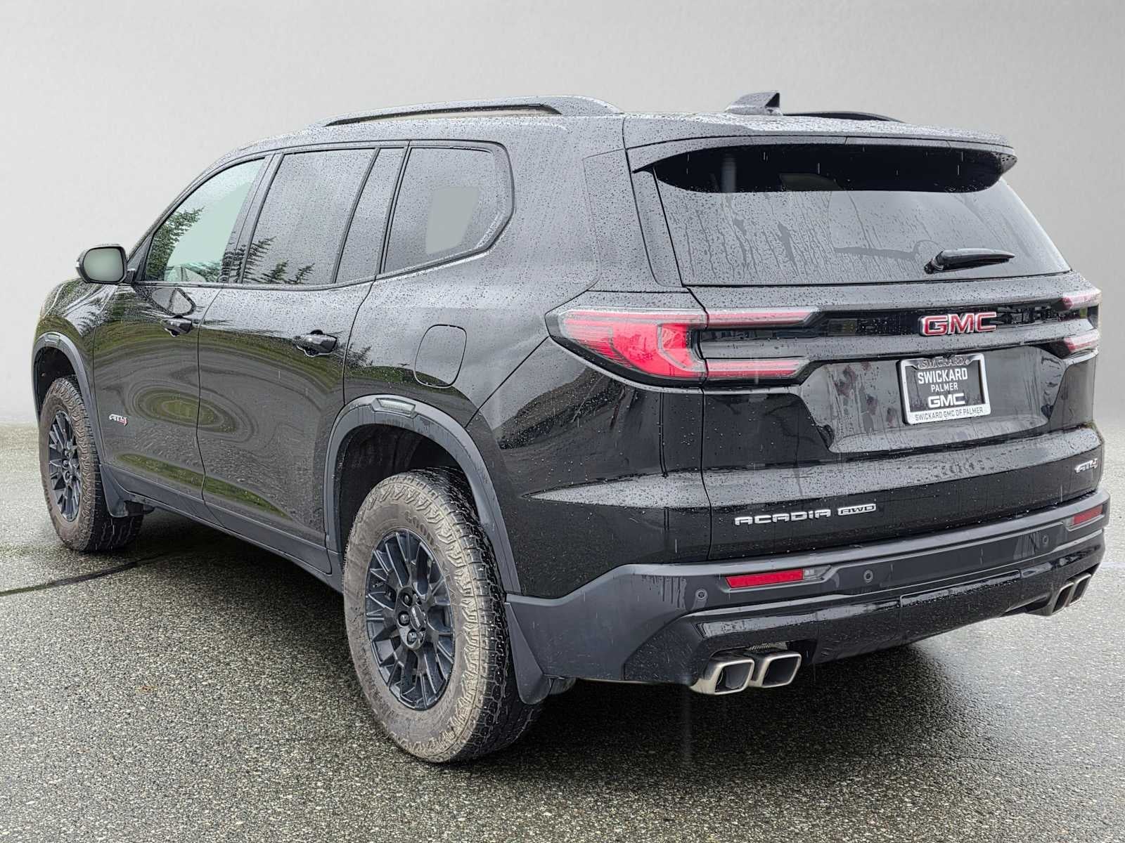 2025 GMC Acadia AT4