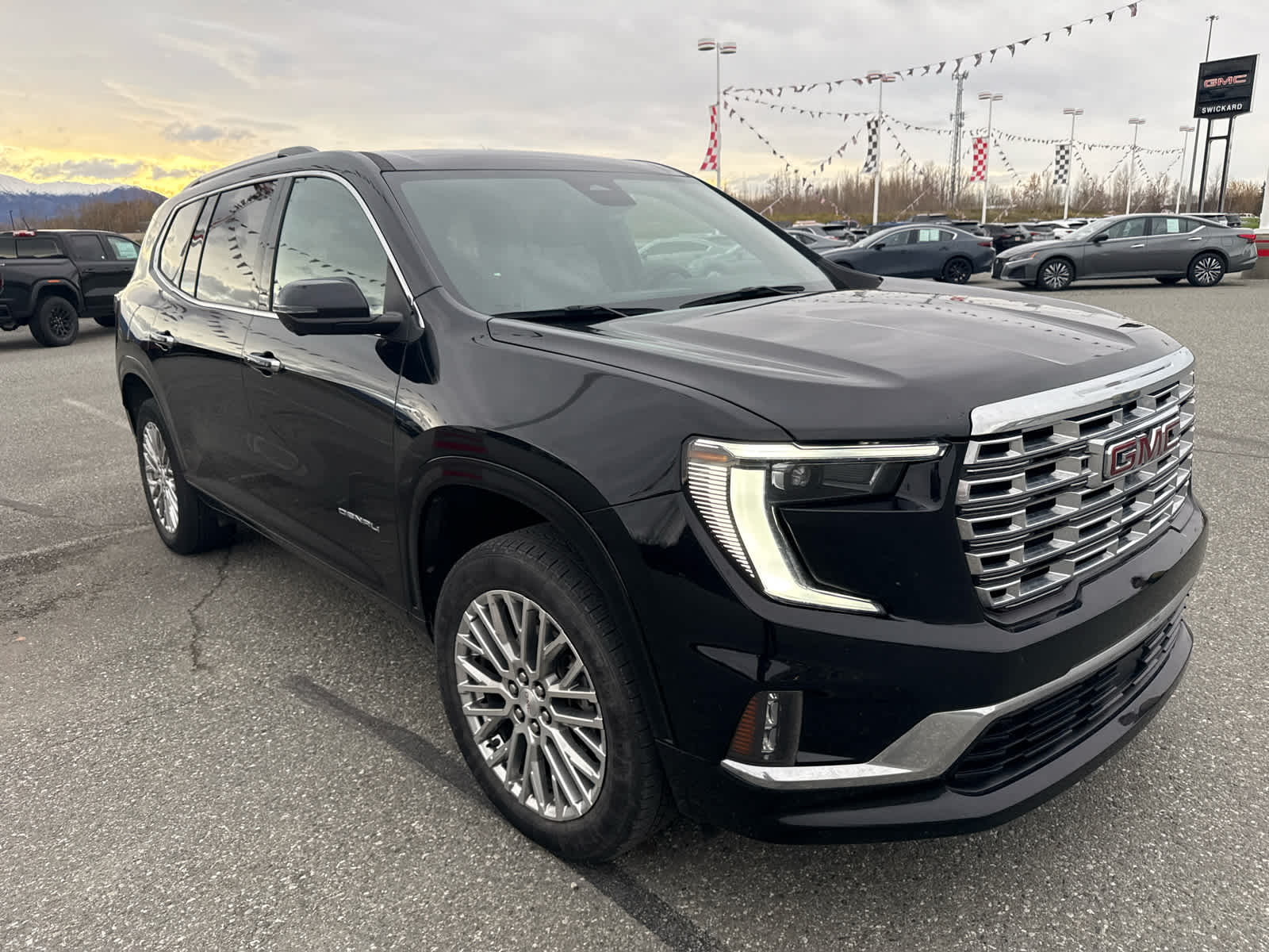 2024 GMC Acadia Denali