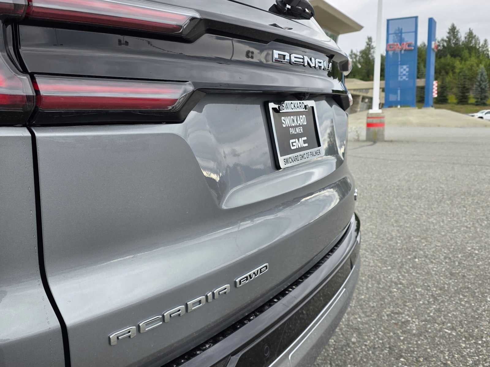 2026 GMC Acadia Denali