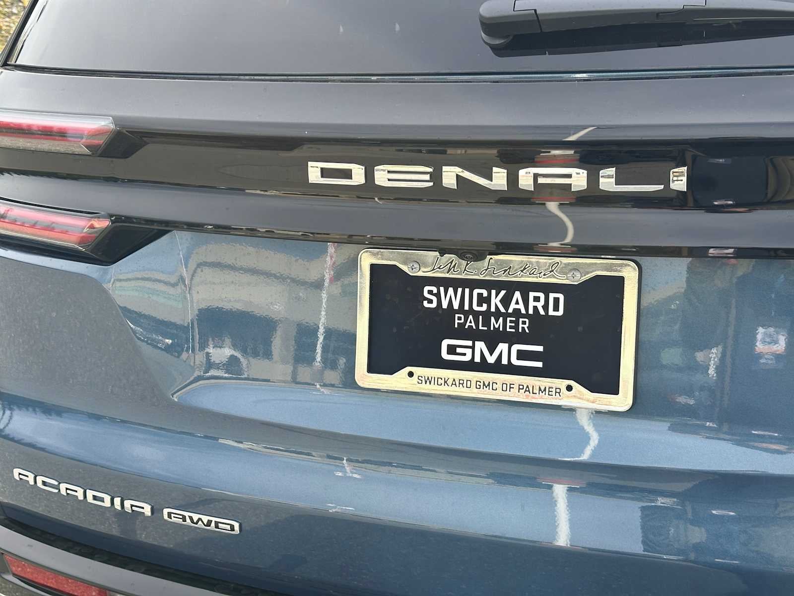 2026 GMC Acadia Denali