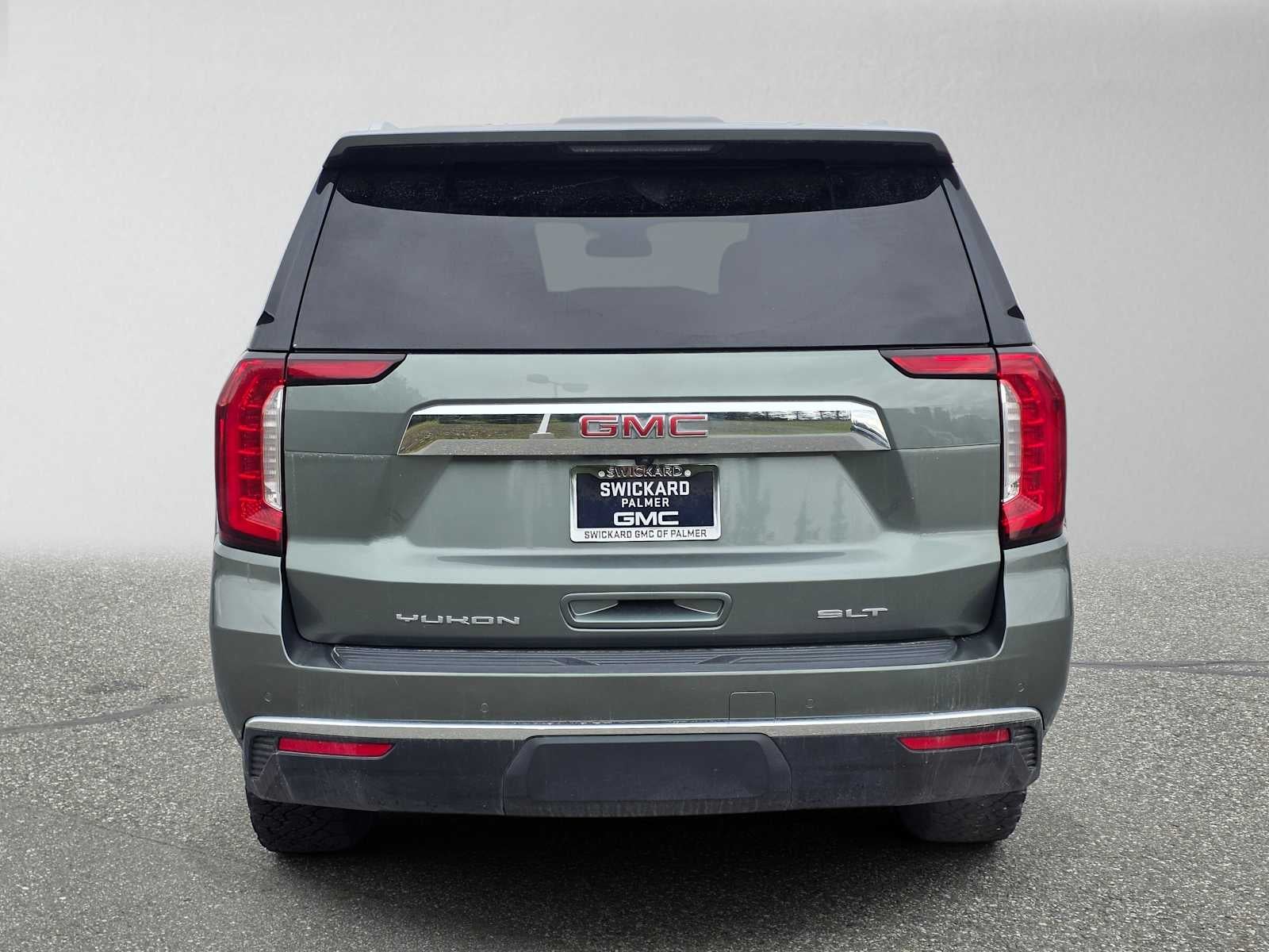2024 GMC Yukon SLT