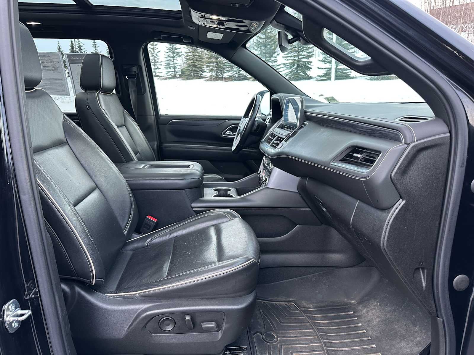 2021 GMC Yukon XL SLT