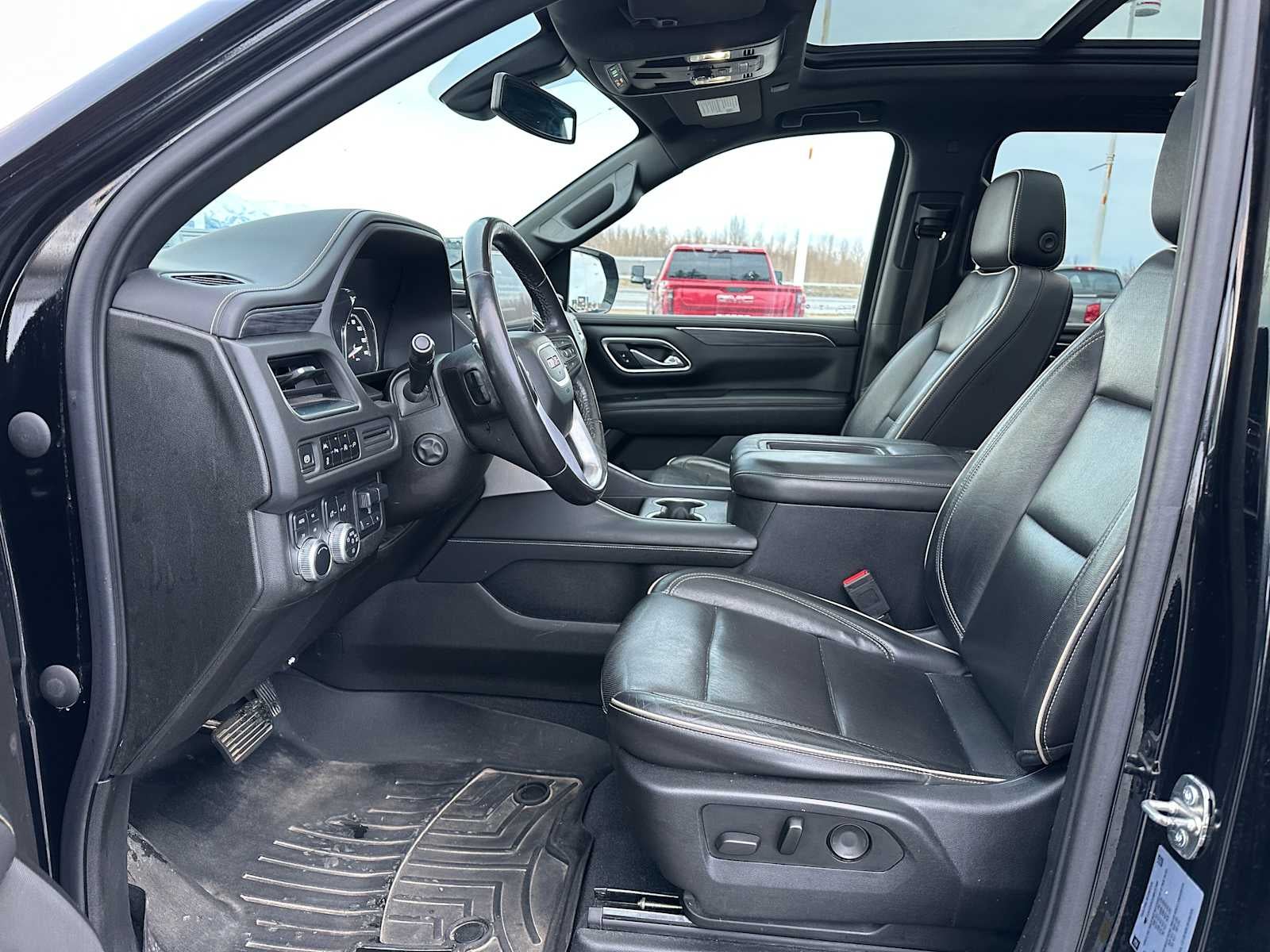 2021 GMC Yukon XL SLT