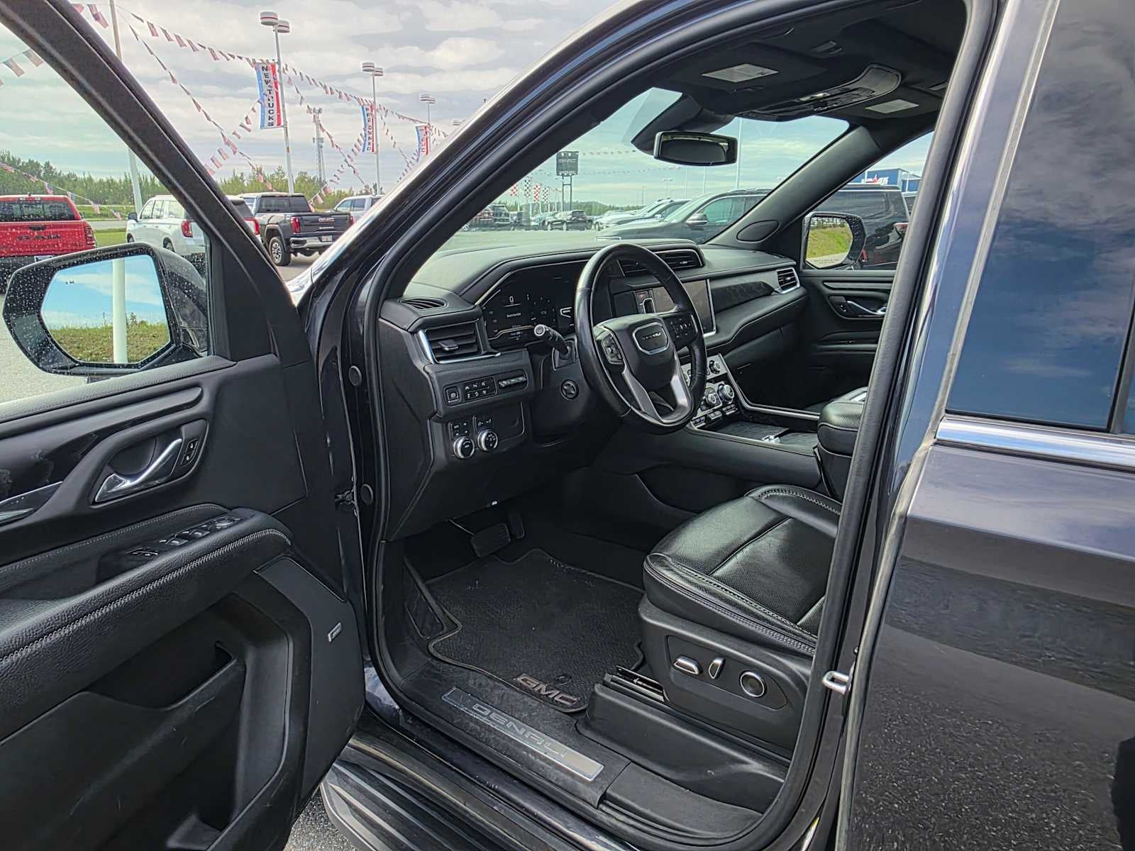 2024 GMC Yukon XL Denali