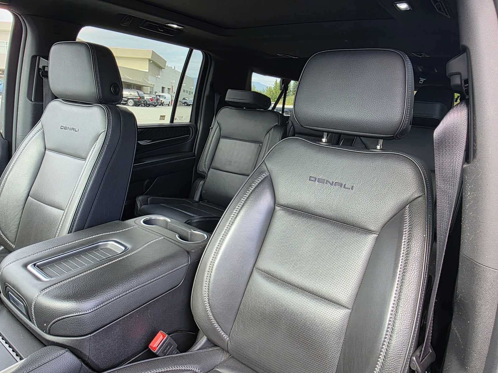 2024 GMC Yukon XL Denali