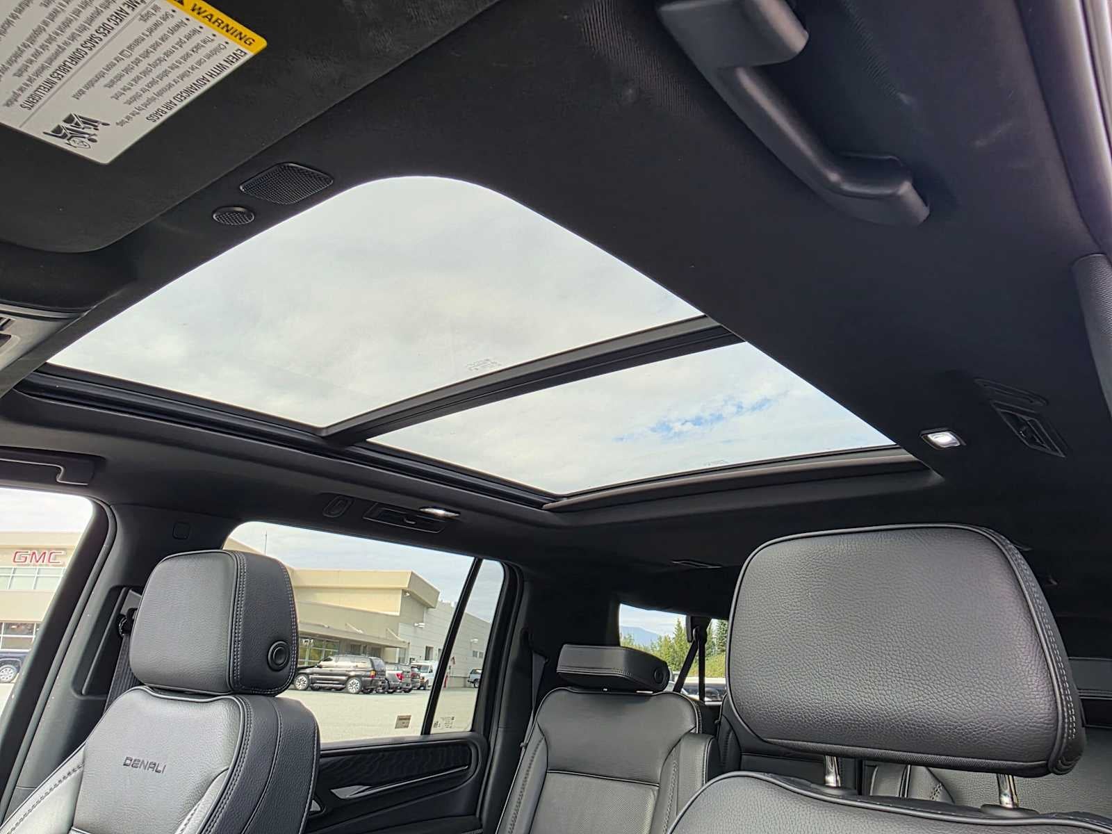 2024 GMC Yukon XL Denali