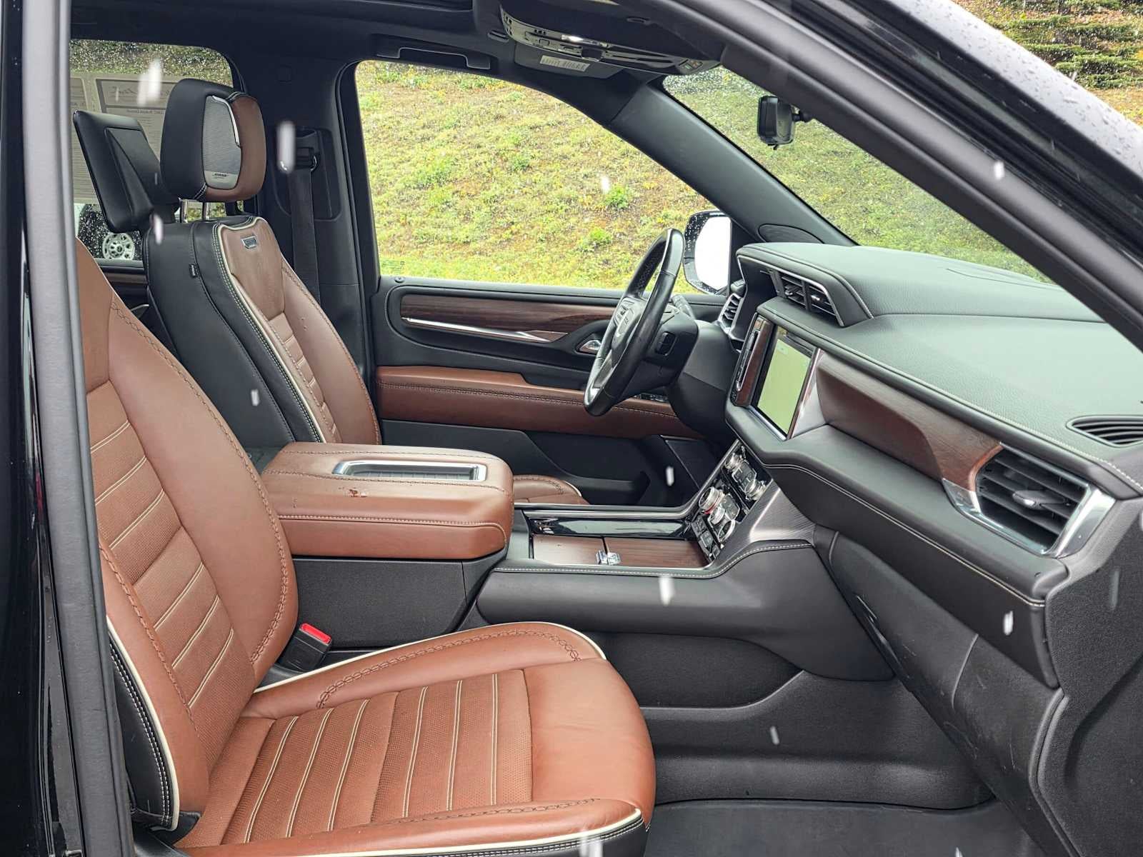 2023 GMC Yukon XL Denali Ultimate