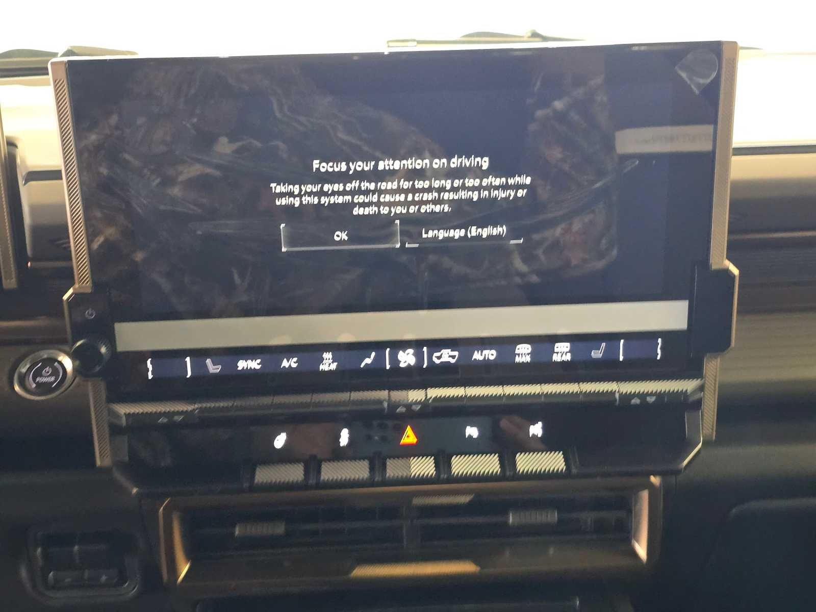 2024 GMC HUMMER EV Pickup 2X