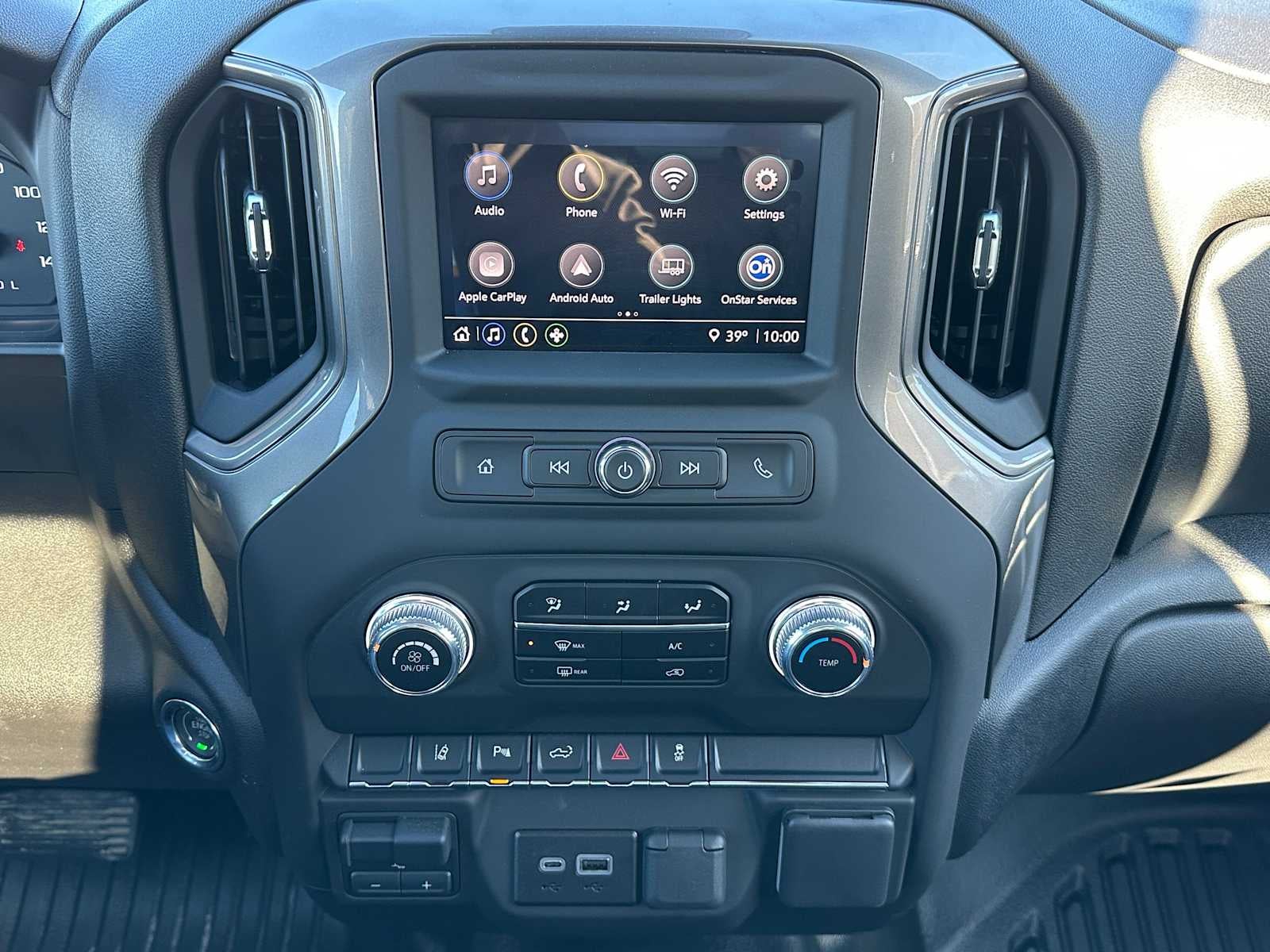 2025 GMC Sierra 2500 HD Pro