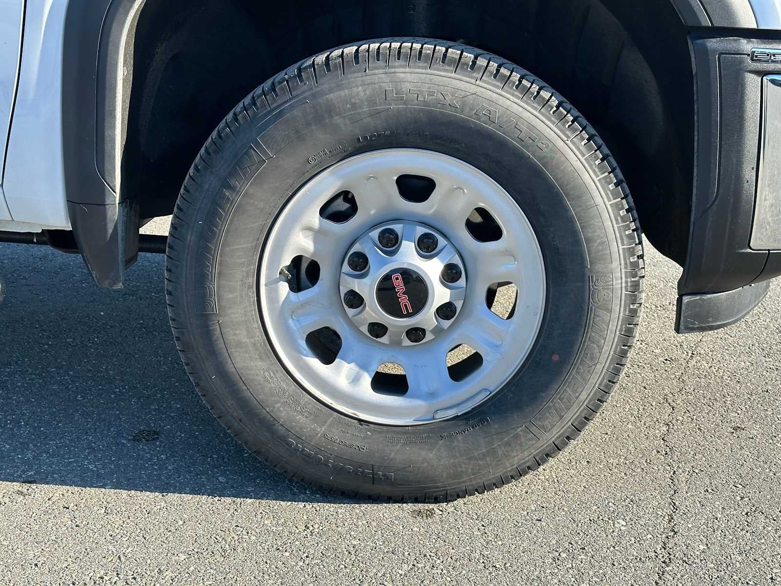 2025 GMC Sierra 2500 HD Pro
