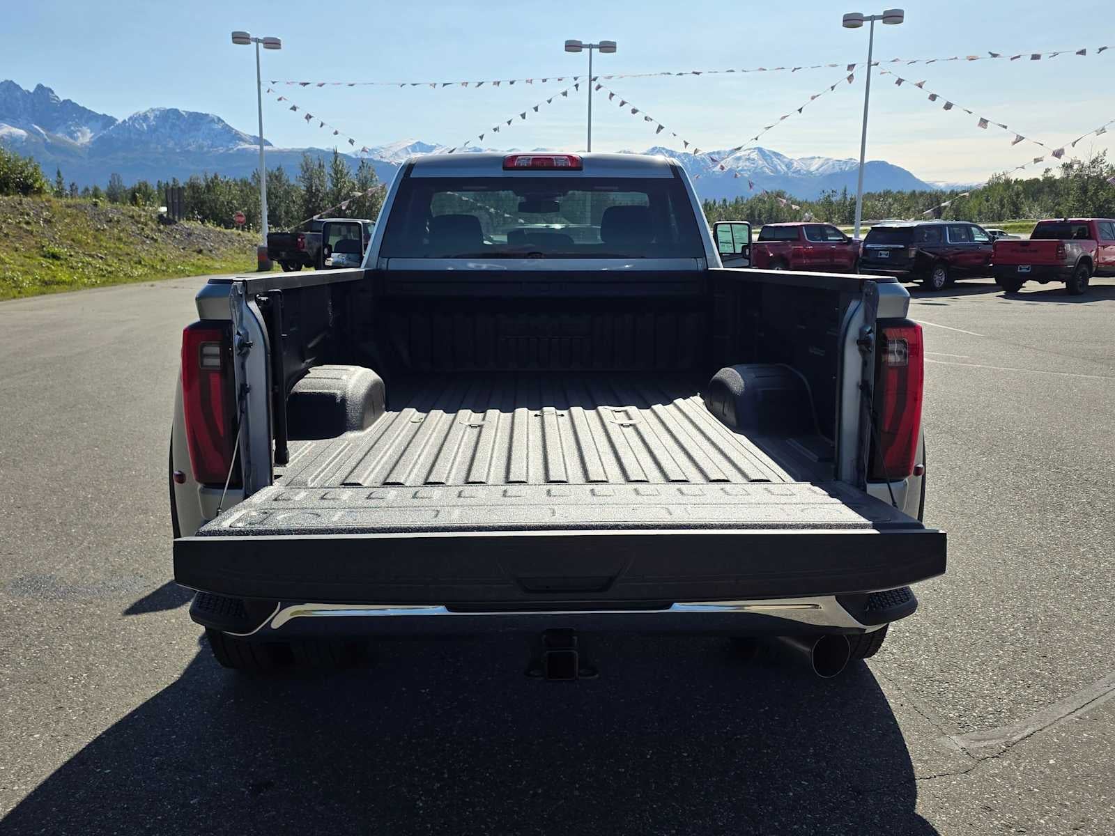 2026 GMC Sierra 3500 HD SLE DRW