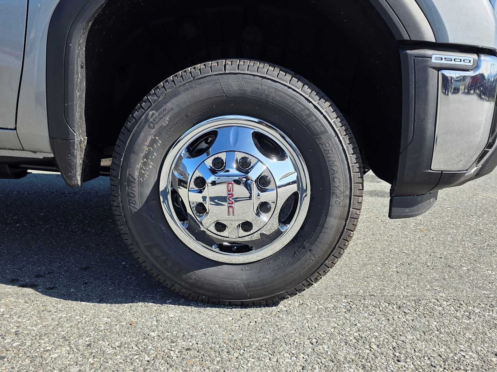 2026 GMC Sierra 3500 HD SLE DRW