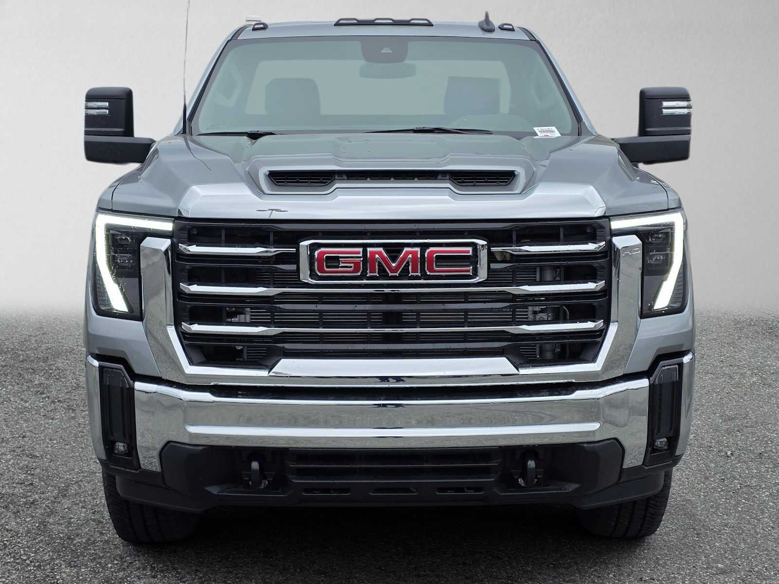 2026 GMC Sierra 3500 HD SLE