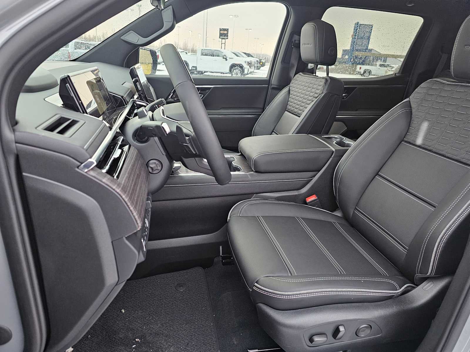 2024 GMC Sierra EV Denali Edition 1