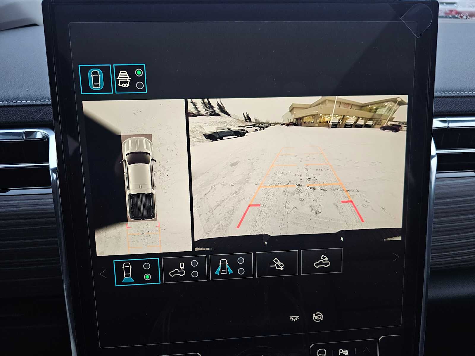 2024 GMC Sierra EV Denali Edition 1