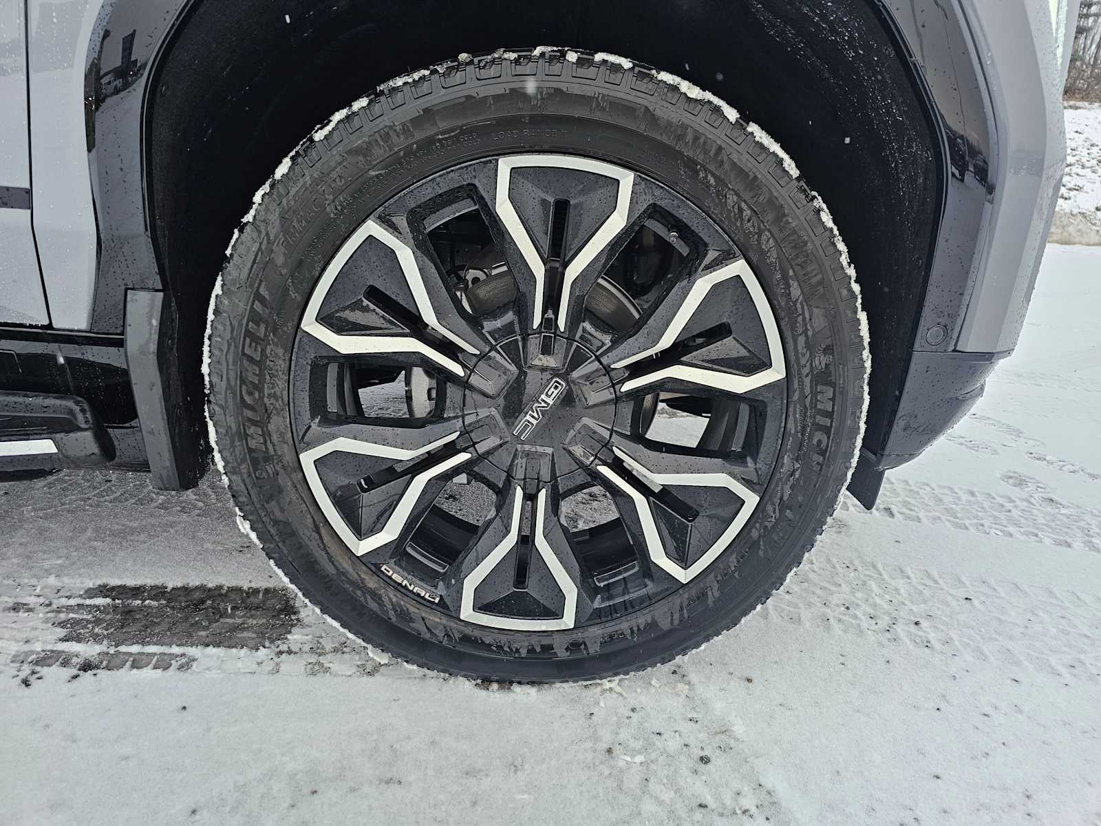 2024 GMC Sierra EV Denali Edition 1