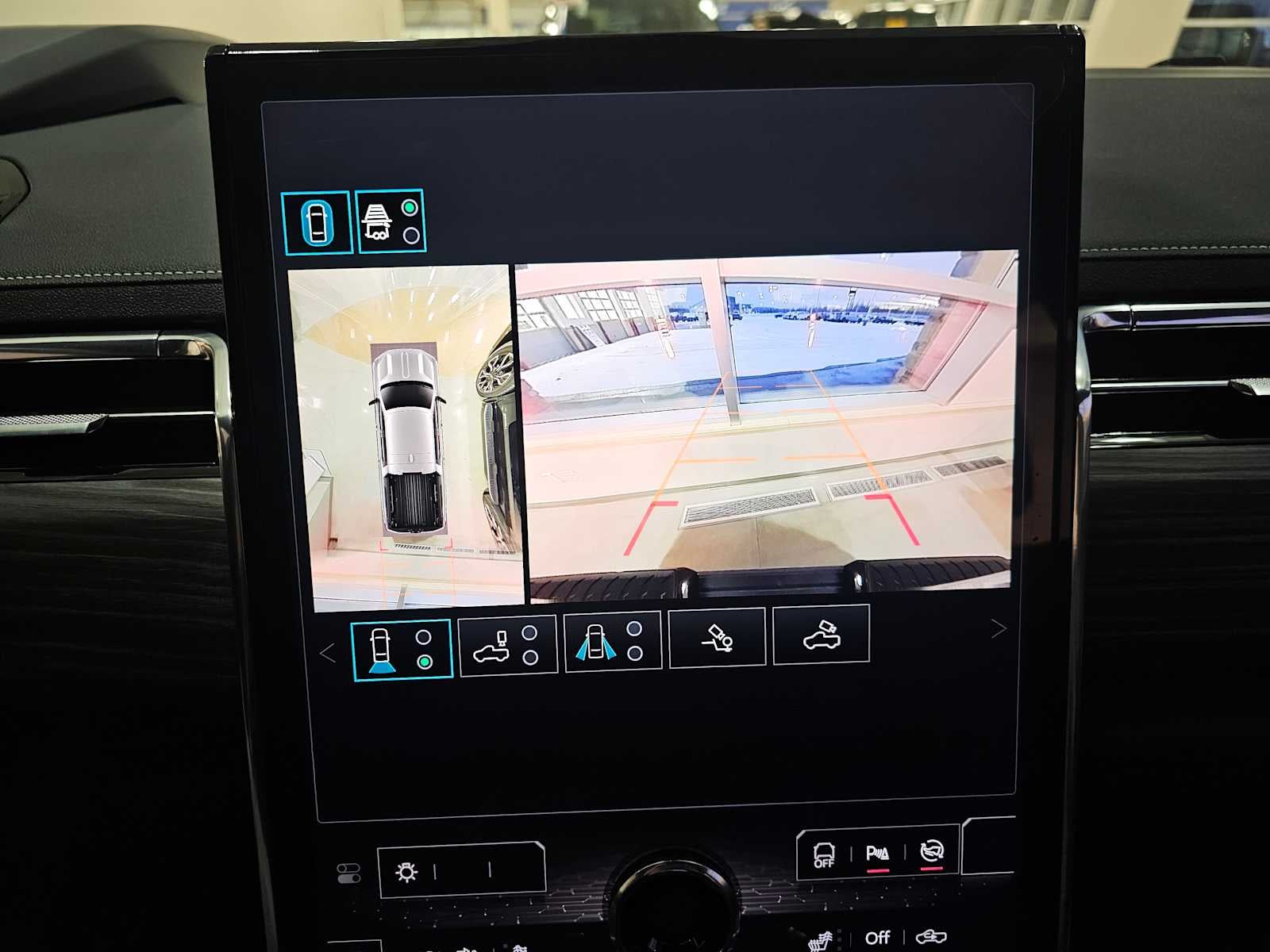 2024 GMC Sierra EV Denali Edition 1