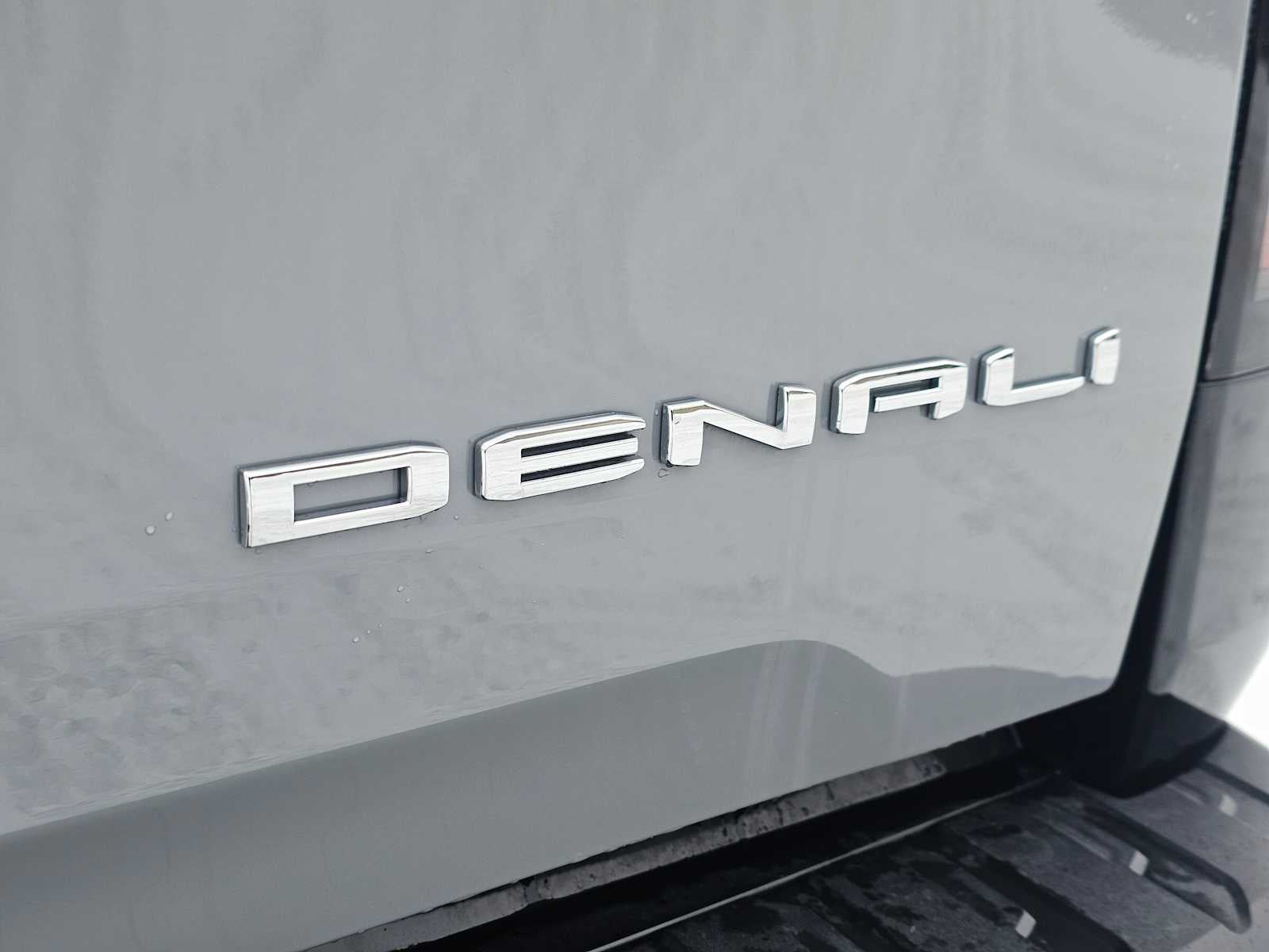 2024 GMC Sierra EV Denali Edition 1