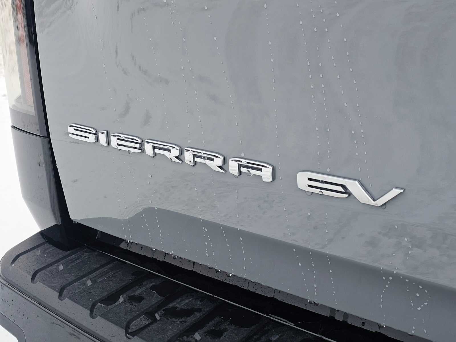 2024 GMC Sierra EV Denali Edition 1