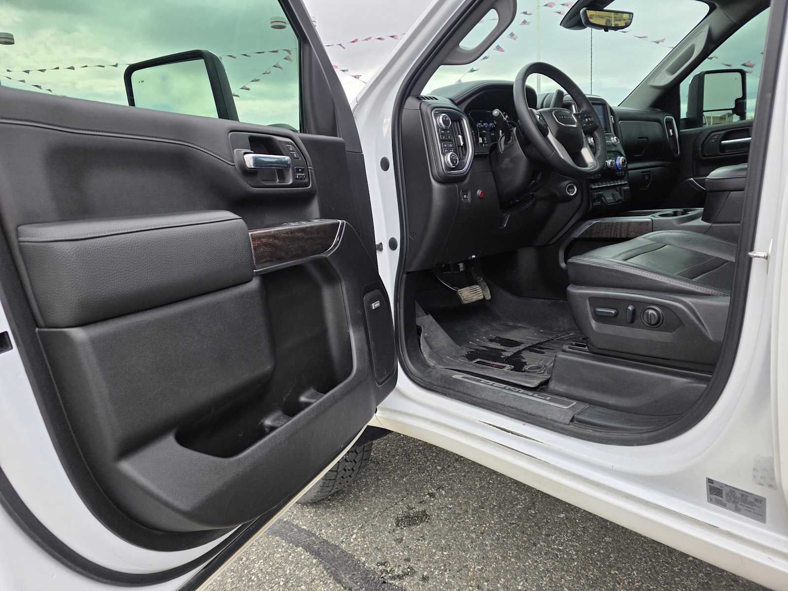2023 GMC Sierra 2500 HD Denali