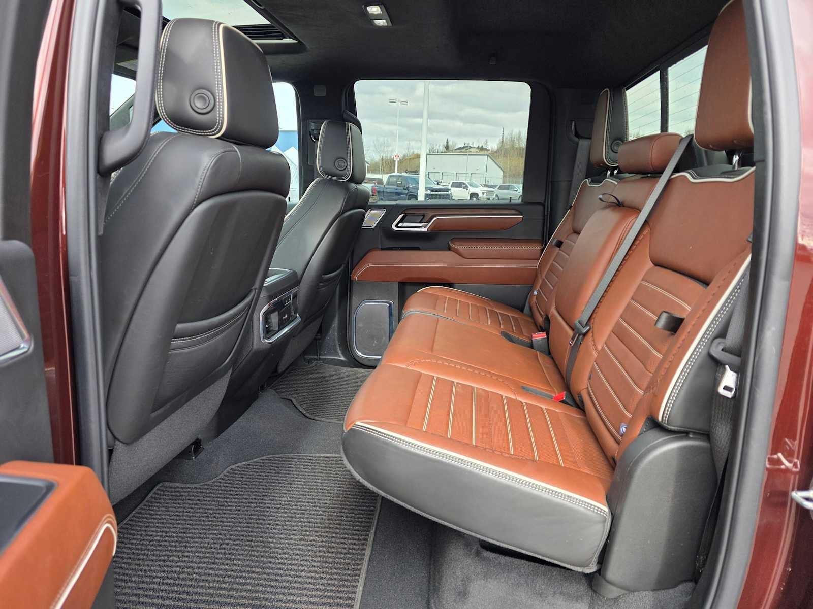 2024 GMC Sierra 3500 HD Denali Ultimate