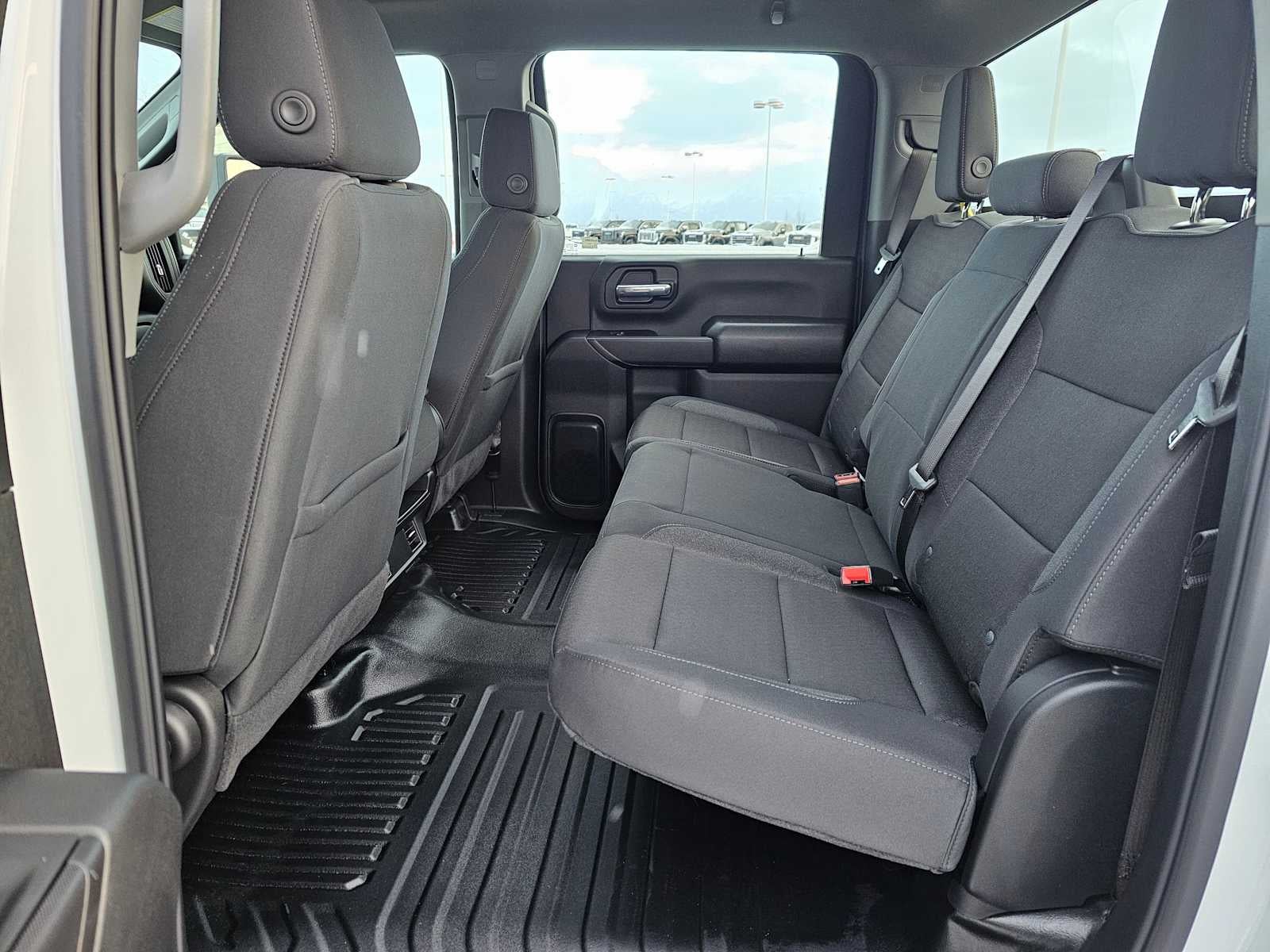 2025 GMC Sierra 2500 HD Pro