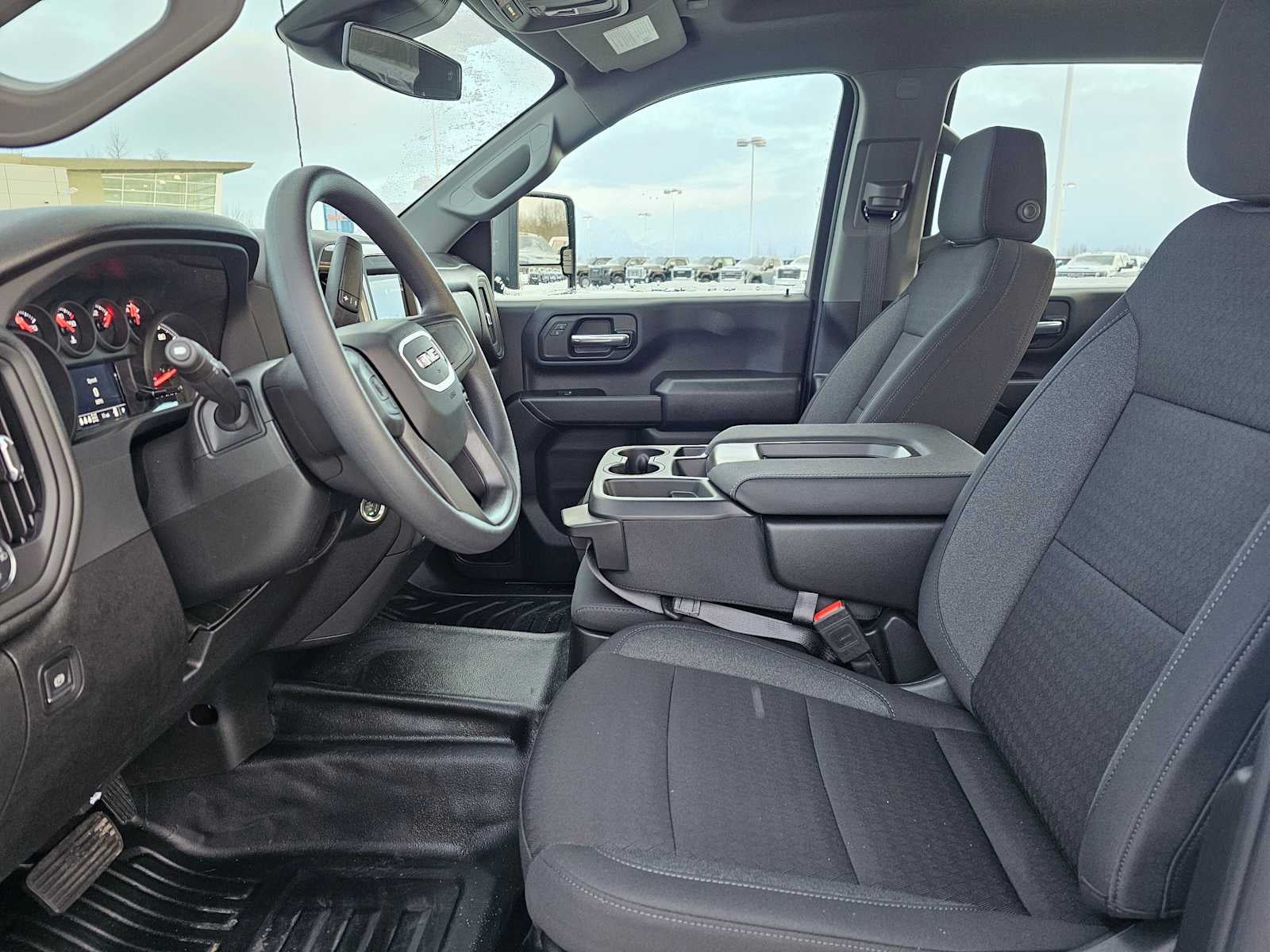 2025 GMC Sierra 2500 HD Pro