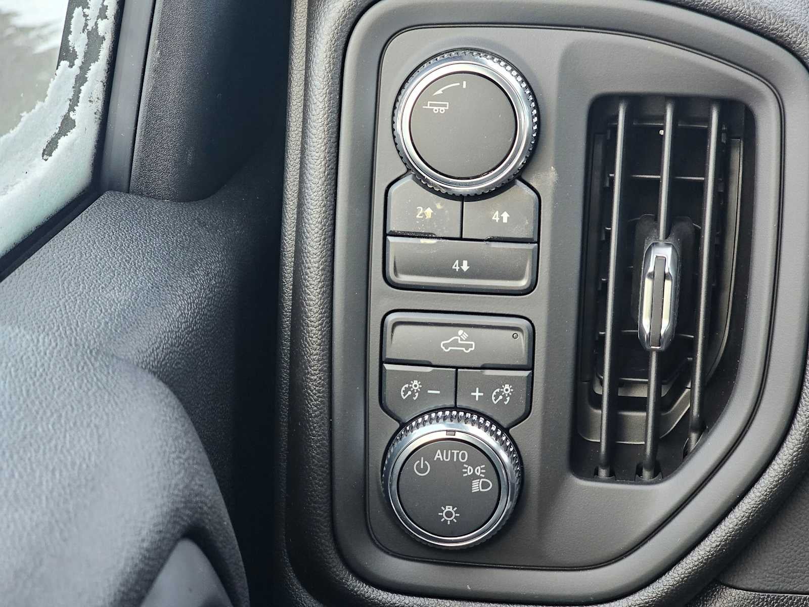 2025 GMC Sierra 2500 HD Pro