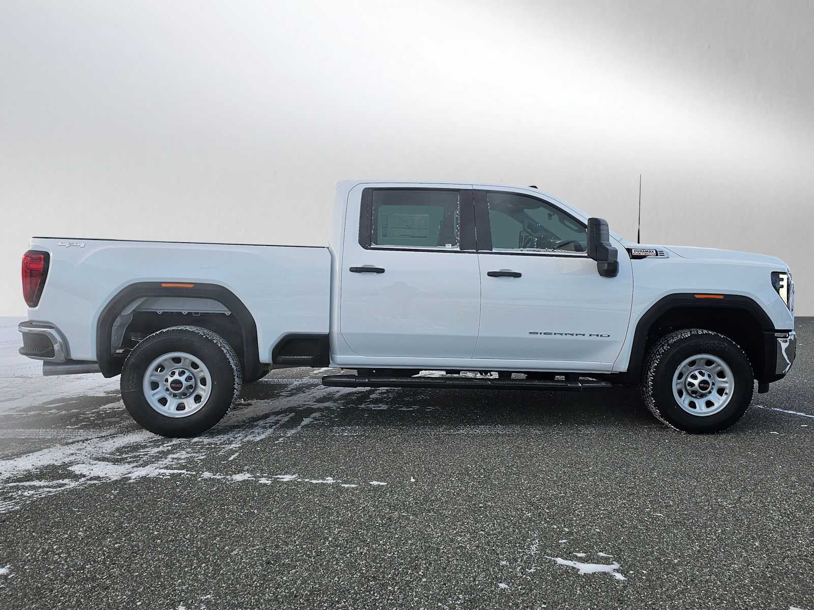 2025 GMC Sierra 2500 HD Pro