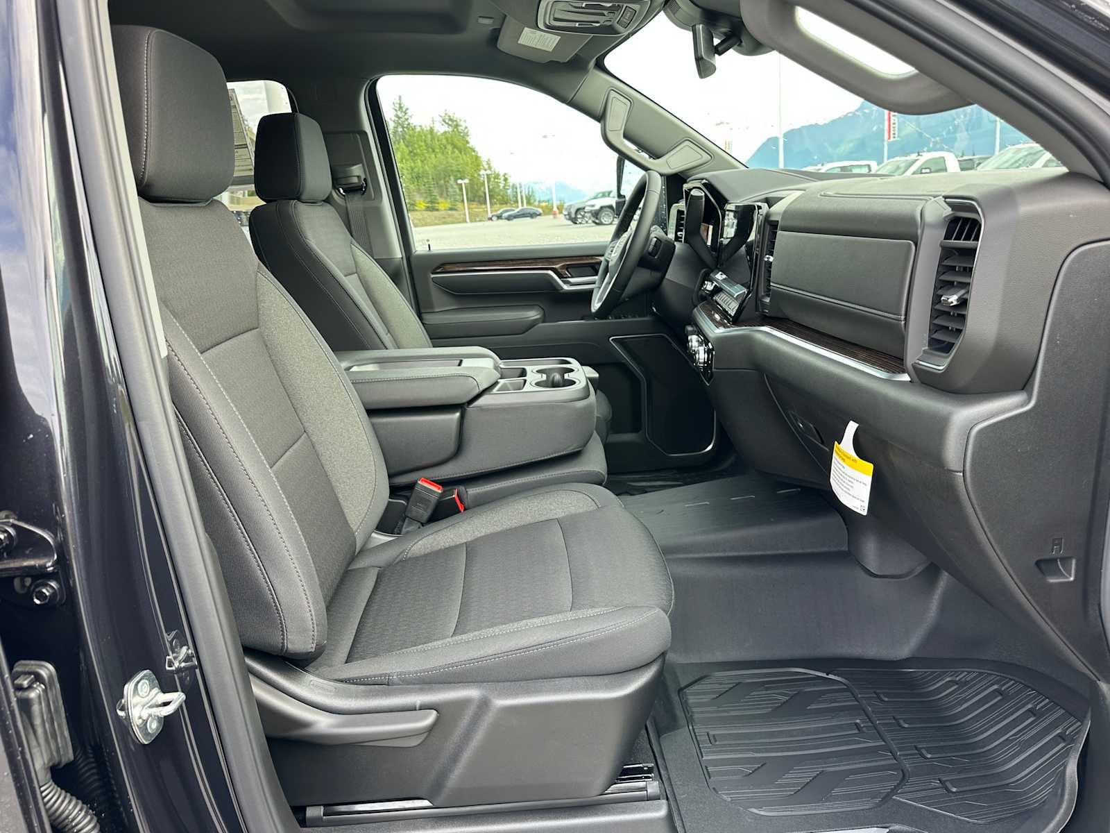 2025 GMC Sierra 2500 HD SLE